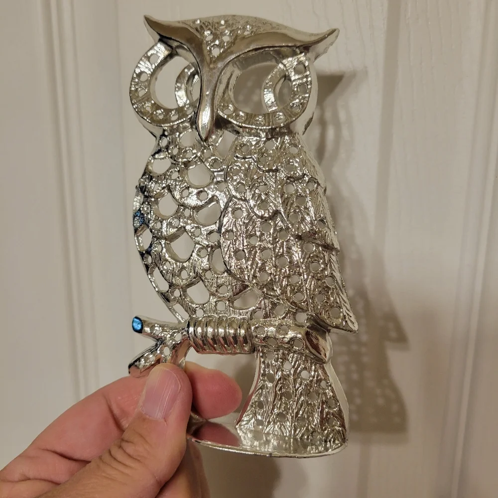 Torino Owl Pierced Earring Holder ~ Silver-tone ~ Vintage? ~ Retro ~ 1970s Vibe